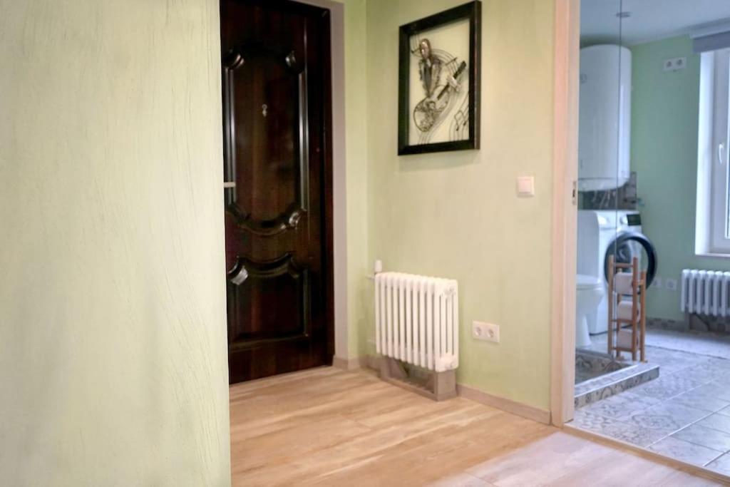 Prime 2Br/Ba Apt Next To Main Station & Olympic Center 利耶帕亚 外观 照片