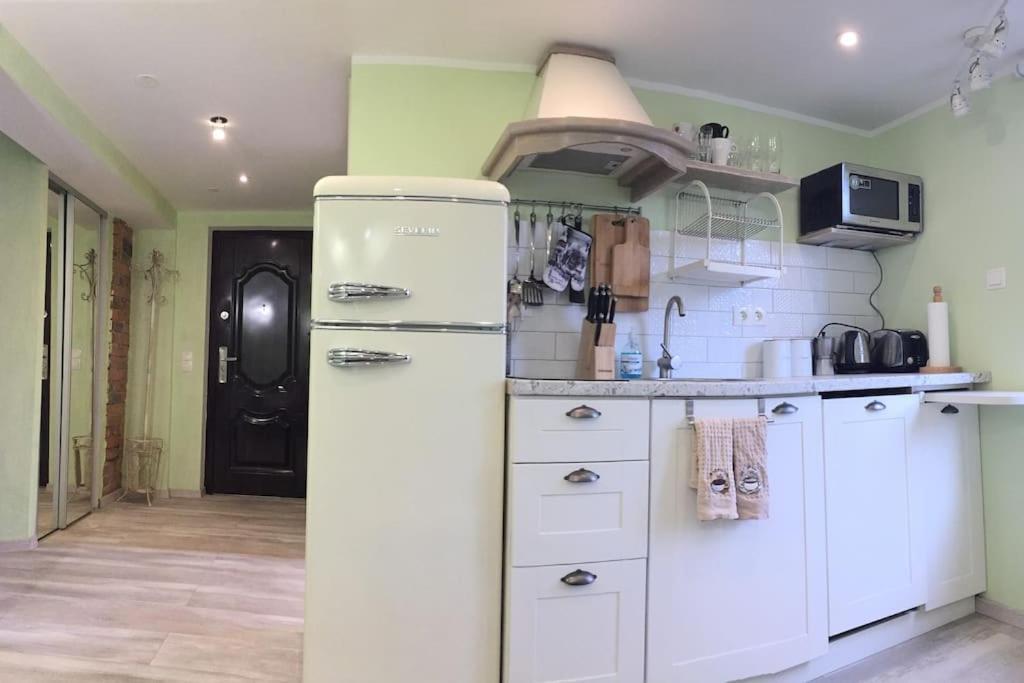 Prime 2Br/Ba Apt Next To Main Station & Olympic Center 利耶帕亚 外观 照片